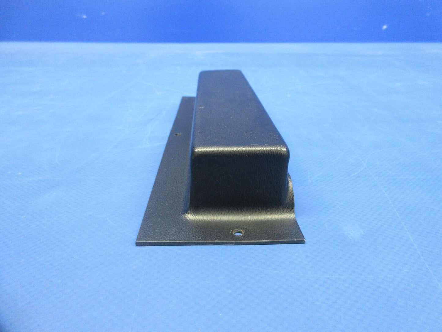 Piper PA-32RT-300T Fuel Selector & Cowl Flap Control Cover 695-12 (0924-913)