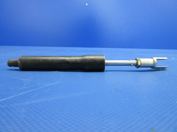 Beech 19A Musketeer Vertical Hydraulic Master Cylinder 96-380034-5 (0424-1326)