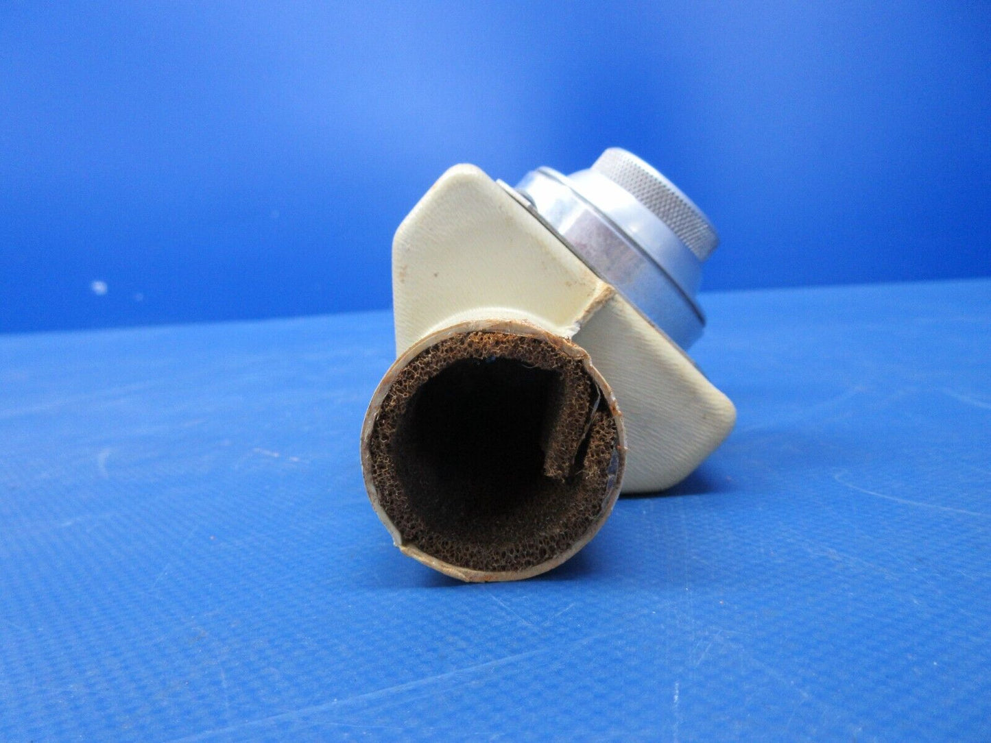 Cessna 337 / P337H Center Seat Air Outlet Adapter Assy P/N 1510025-1 (0724-1251)