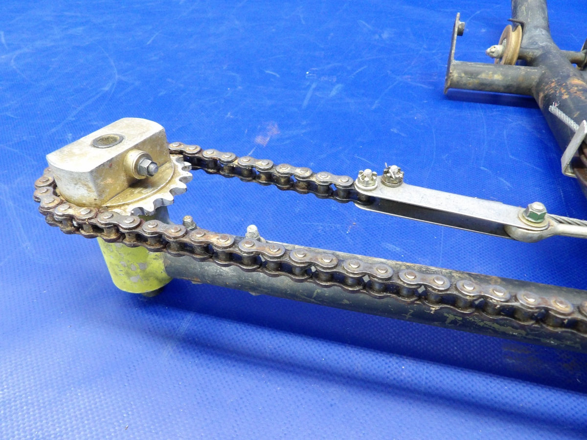 Beech 76 Duchess Control Column Weld P/N 169-524018-83 (0526-2054)6