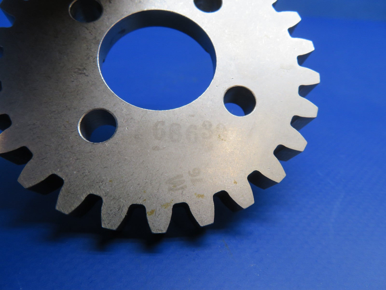 Lycoming Camshaft Gear P/N 68639 Inspected w/ 8130 (0326-1702)3