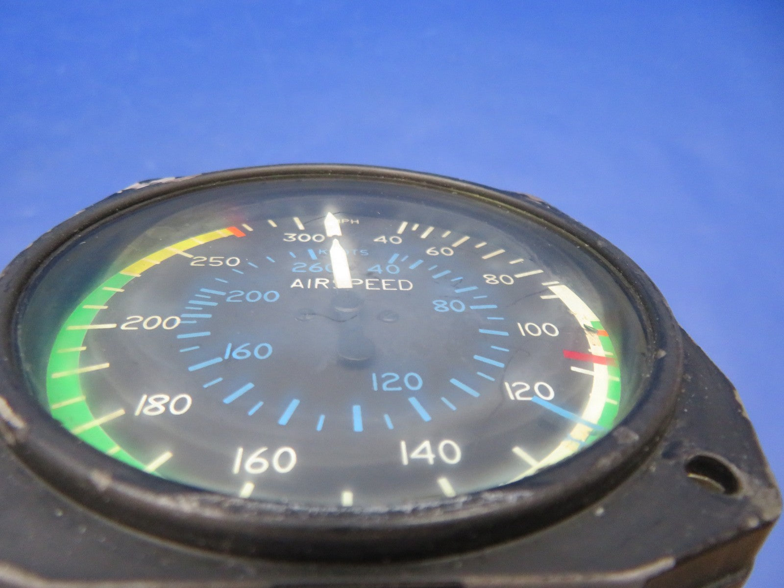 Cessna 421 Airspeed Indicator P/N C661040-0104, 402-05 WARRANTY (0326-208)8