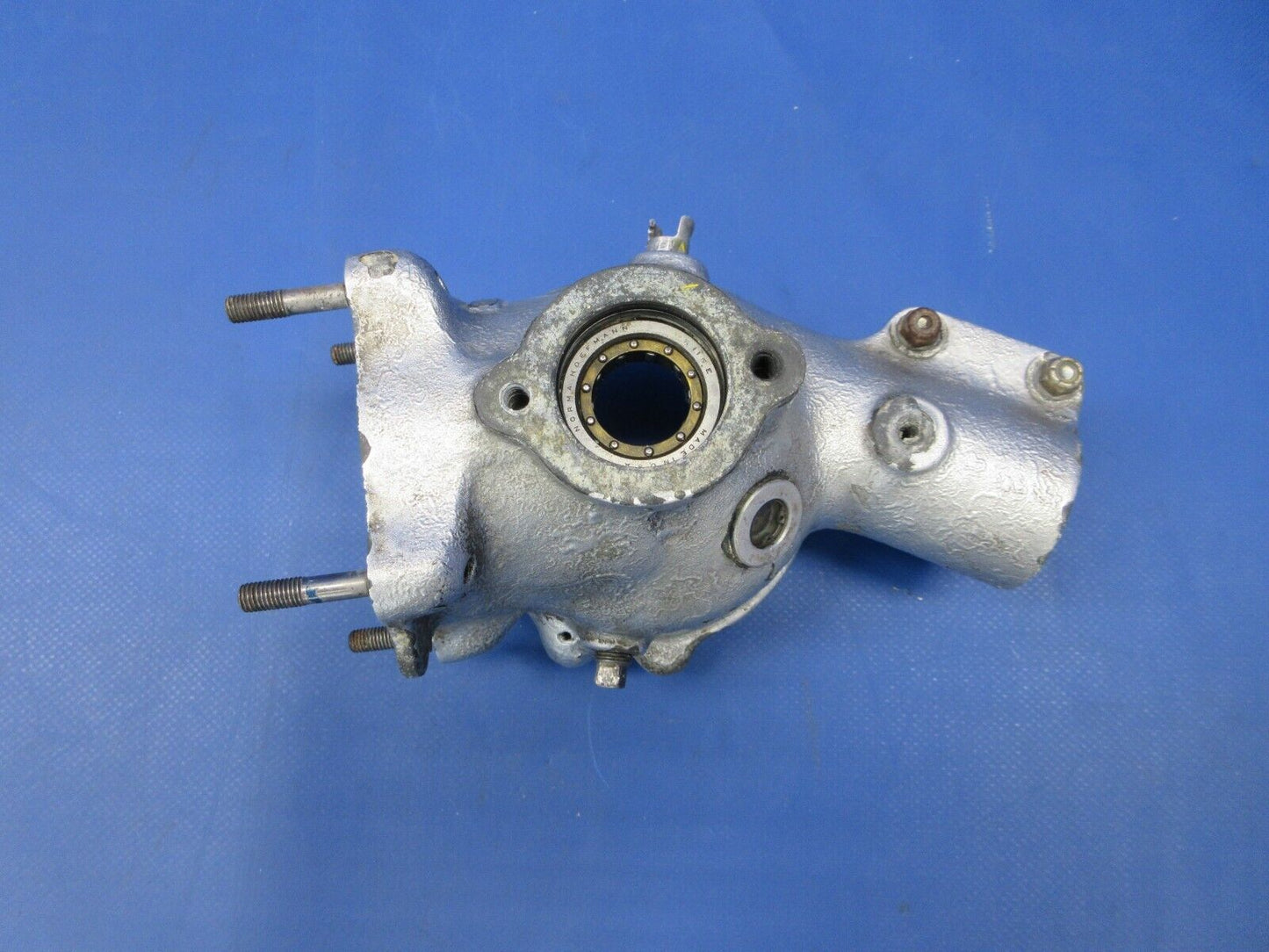 Bell 47J-2 Helicopter Tail Rotor Drive Case P/N 47-645-212-13 (1124-1370)