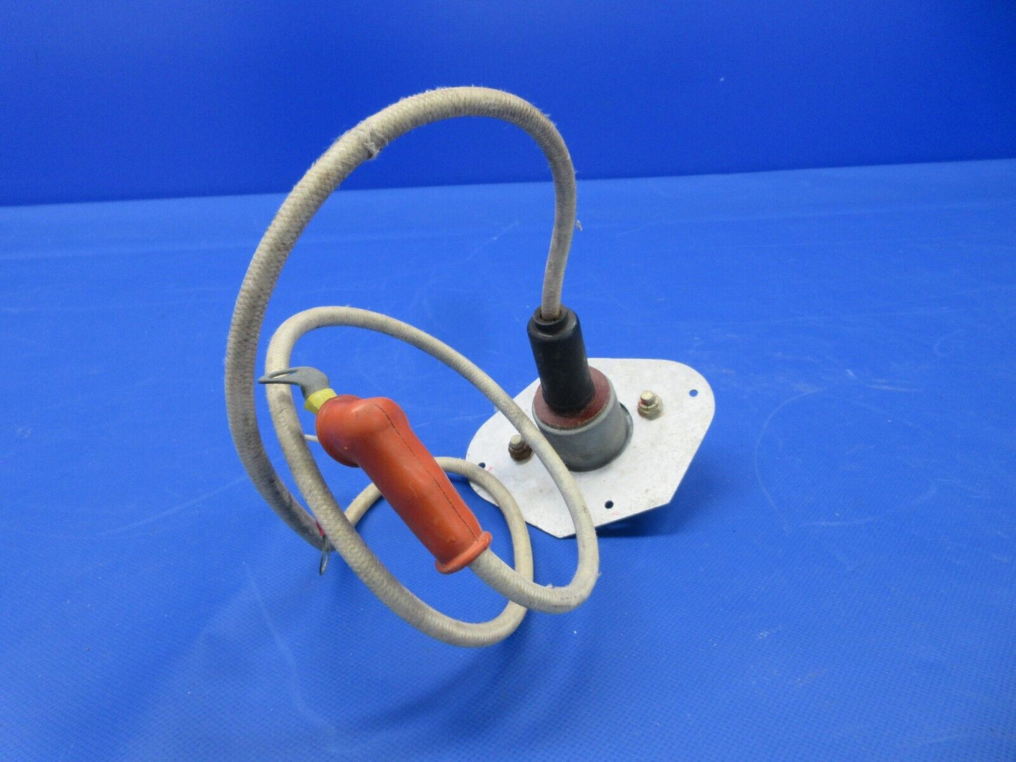 Piper External Power Connector P/N 77585-02 (0324-711)