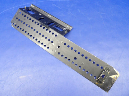 Piper Cheyenne Circuit Breaker Panel Cover LH + RH P/N 48179-72 (0626-1330)5