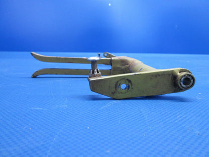 Bellanca 17-30A Viking Main Gear Door Lever Assy RH P/N 4002-2 (0524-1271)