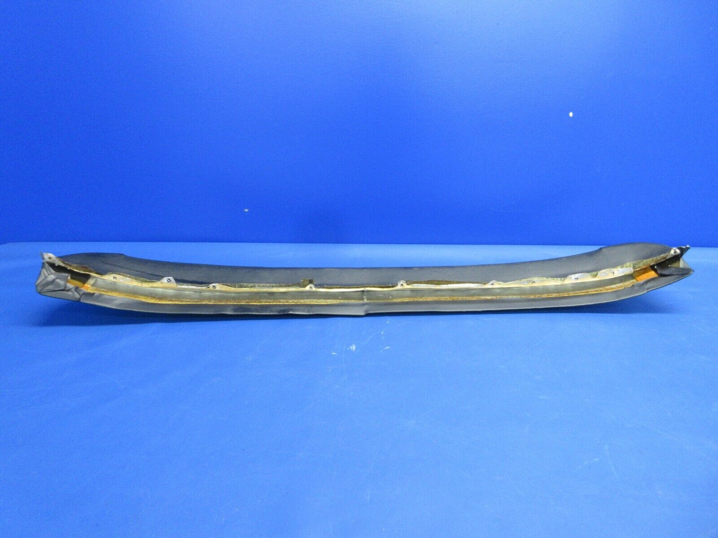 Piper PA-34-200T Seneca II Glare Shield Assy P/N 78109-04 (0524-2059)
