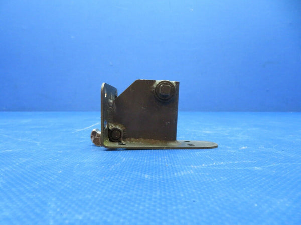 Cessna 337 / P337H Front Upper Door Latch Assy 1511408-16 (0824-193)