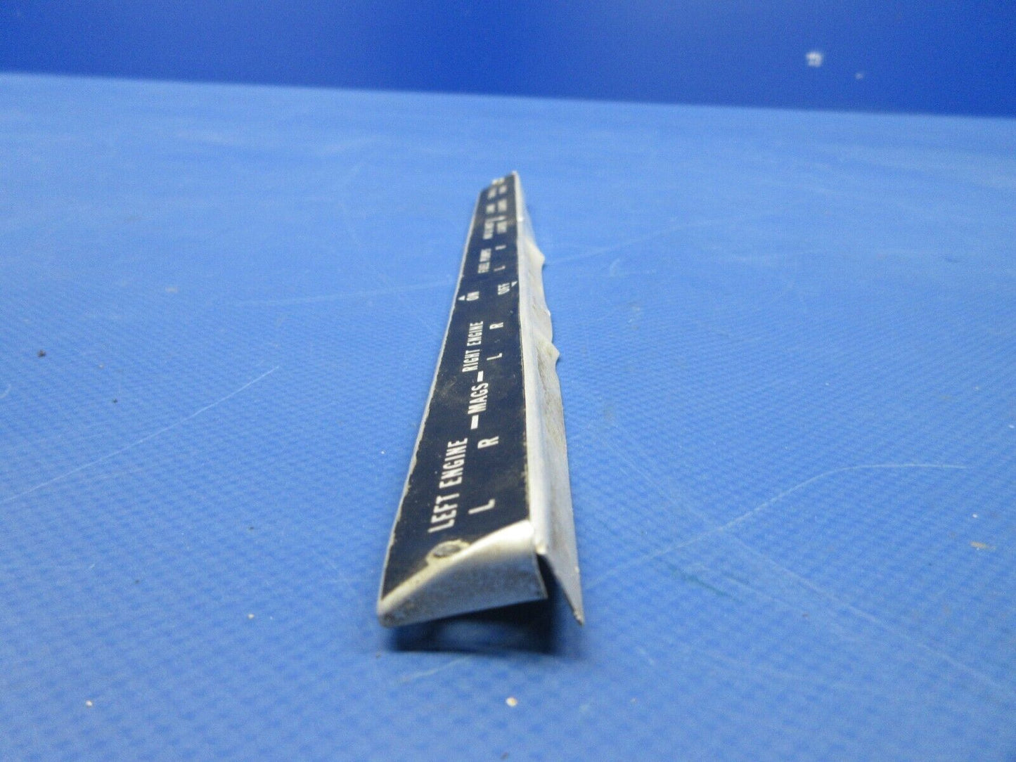Piper PA-23-250 Aztec Instrument Panel Roll Assy P/N 191733-00 (0624-869)