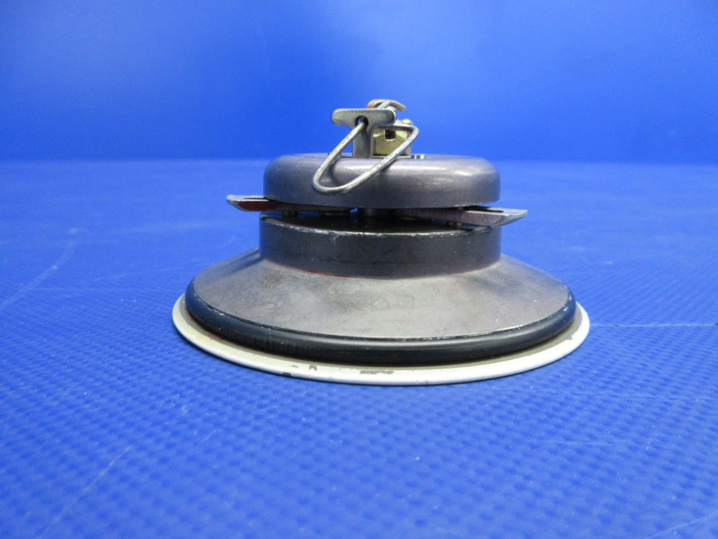 Cessna 310 / 310I Shaw Aero Fuel Cap w/ New Seal Kit P/N 99321 (0326-884)8