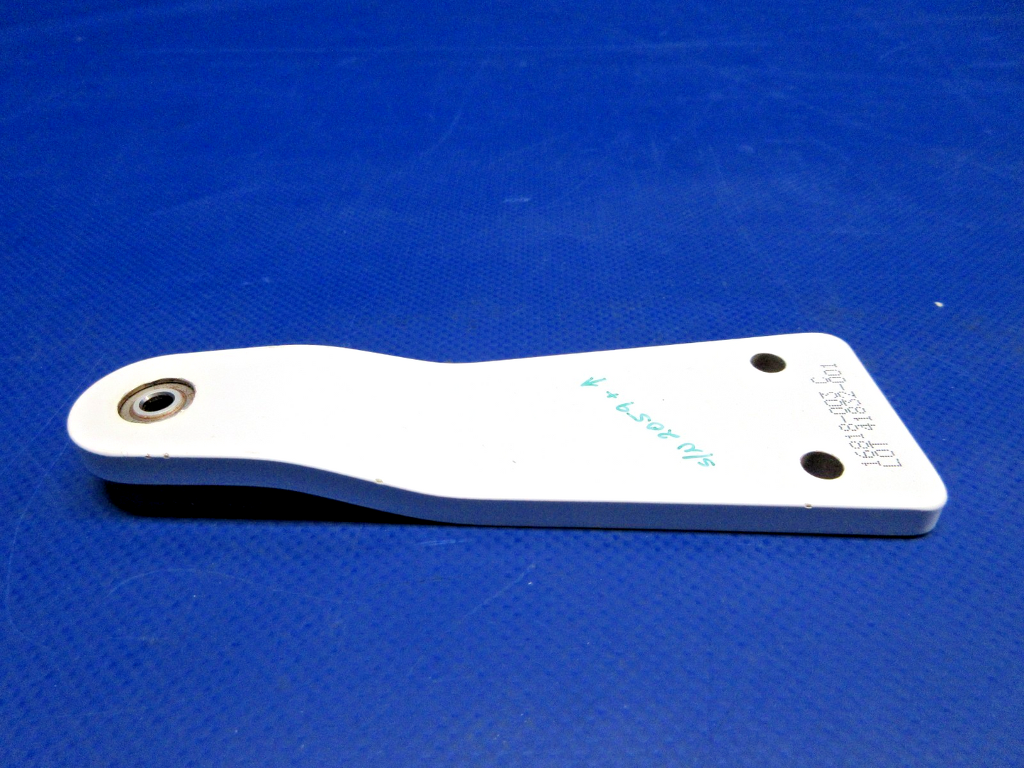 Cirrus SR20 / SR22 Aileron INBD Hinge P/N 16818-003 NOS (0326-899)9