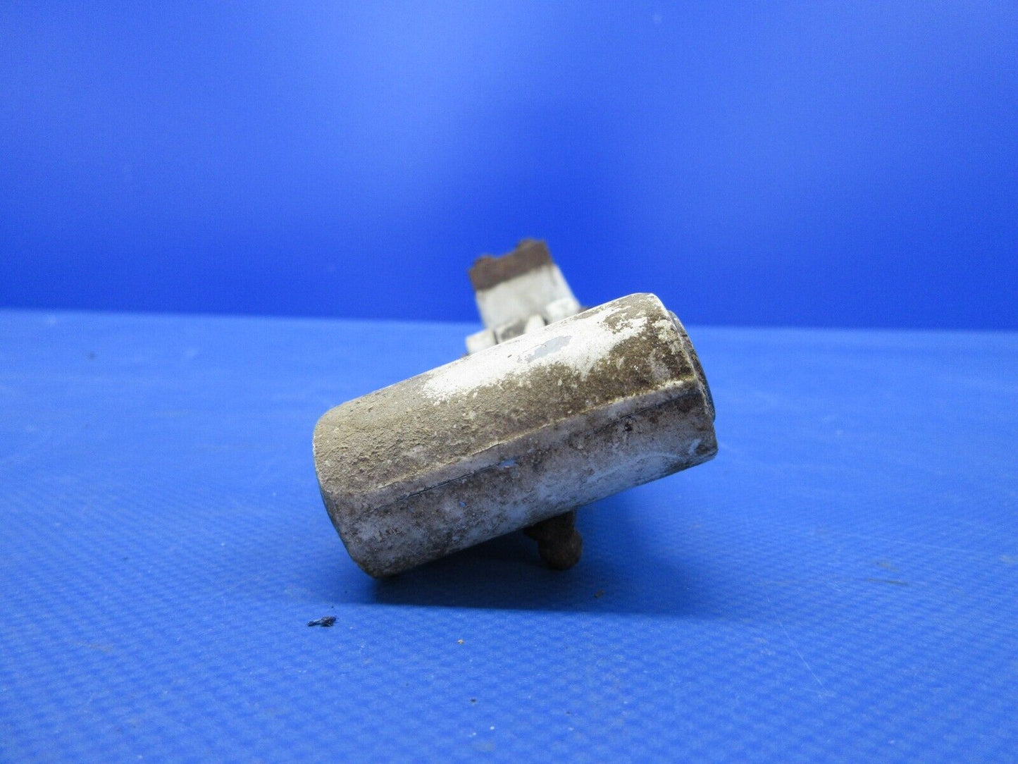 Cessna 175 Nose Gear Torque Link Assy P/N 0543035-1, 0543035-2 (0524-1324)