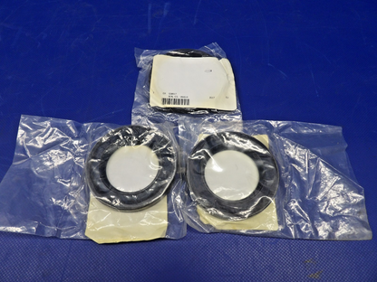 Continental Crankshaft Taper Oil Seal P/N 530917 LOT OF 3 NOS (0426-1360)2