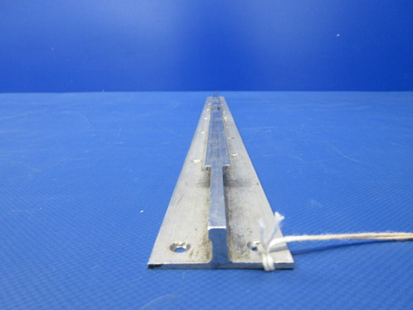 Beech 19A Musketeer Seat Track RH OTBD P/N 169-400005-920 (0424-1356)