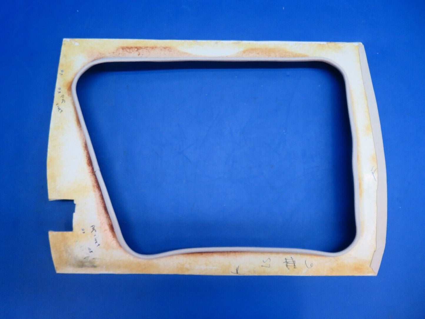 Piper Aerostar 602P LH Window Molding P/N 700012-01 SET OF 3 (0123-700)