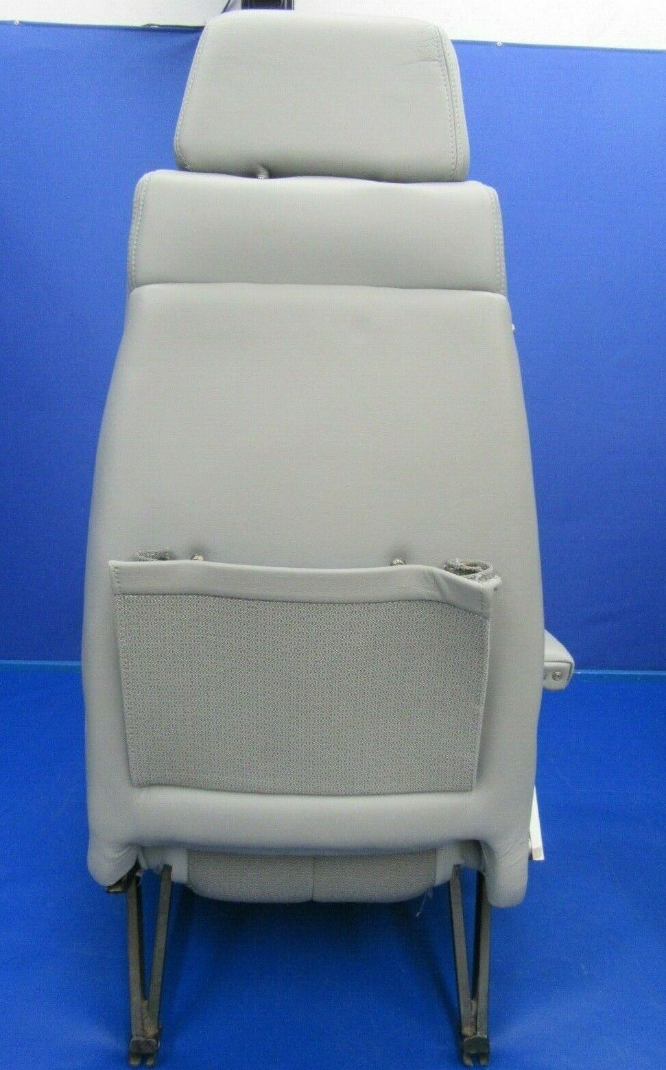 Beech Baron 95-B55 Seat LH Third Passenger Gray Leather 102-530094-5 (1119-29A)