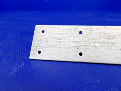 182 Cessna Seat Rail P/N 0710658-2 NOS (0326-1268)10