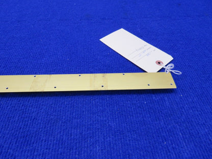 Cessna 172 / 182 / McFarlane Seat Rail RH OTBD NOS P/N MC0511293-4 (0222-377)8