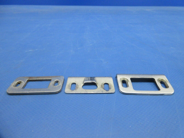 Piper PA-32RT-300T Lance II Cabin Doors Striker Plates 79234-00 LOT (0924-912)