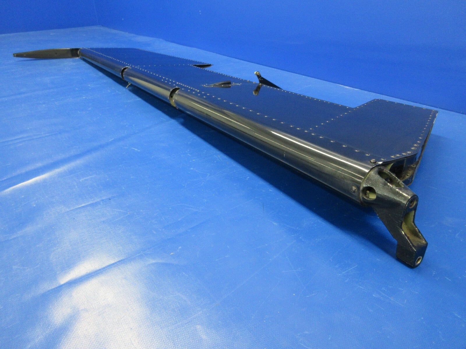 Beech 95 / D95A Travel Air RH Elevator 96-610005-602 SRS / Aluminum (1223-33)2