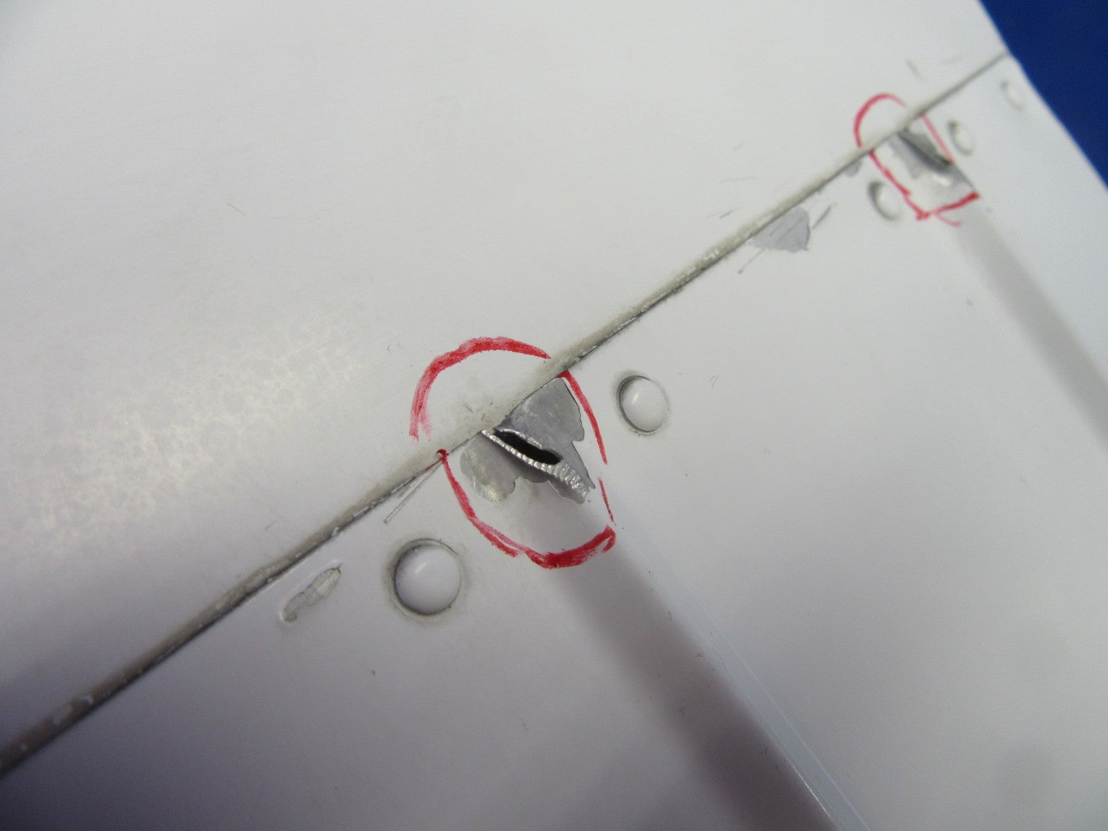 Stop Drilled Cracks / Cessna 172 / 172RG LH Flap P/N 0523901-35 (0326-07)13