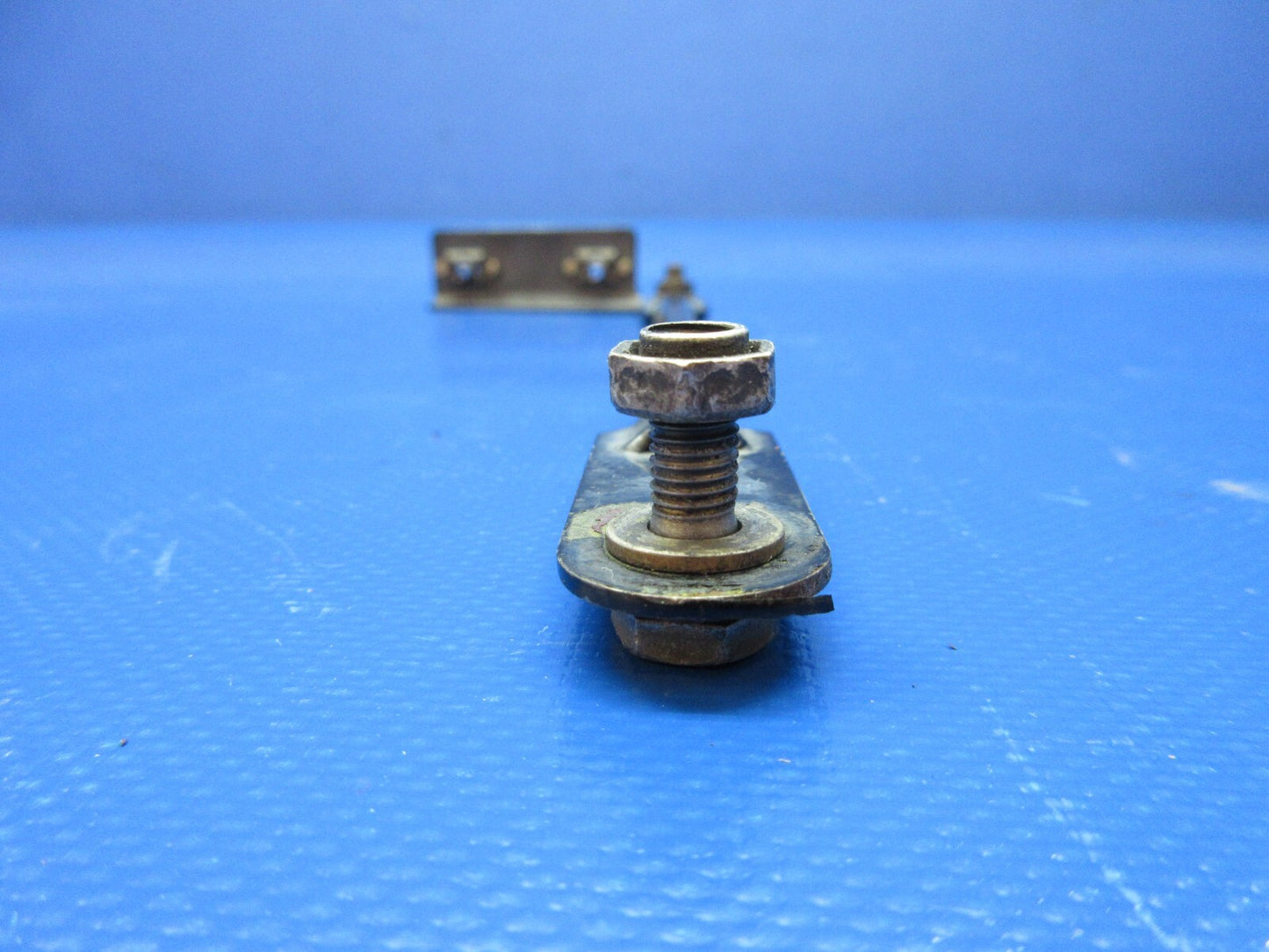 Piper PA46 / TIO-540-AE2A Engine Baffle Bracket & Tube P/N 82239-002 (1124-1387)4