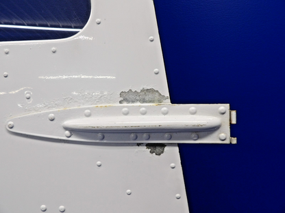 Cessna 172 / 172G RH Cabin Door P/N 0511460-10 (0326-2027)7