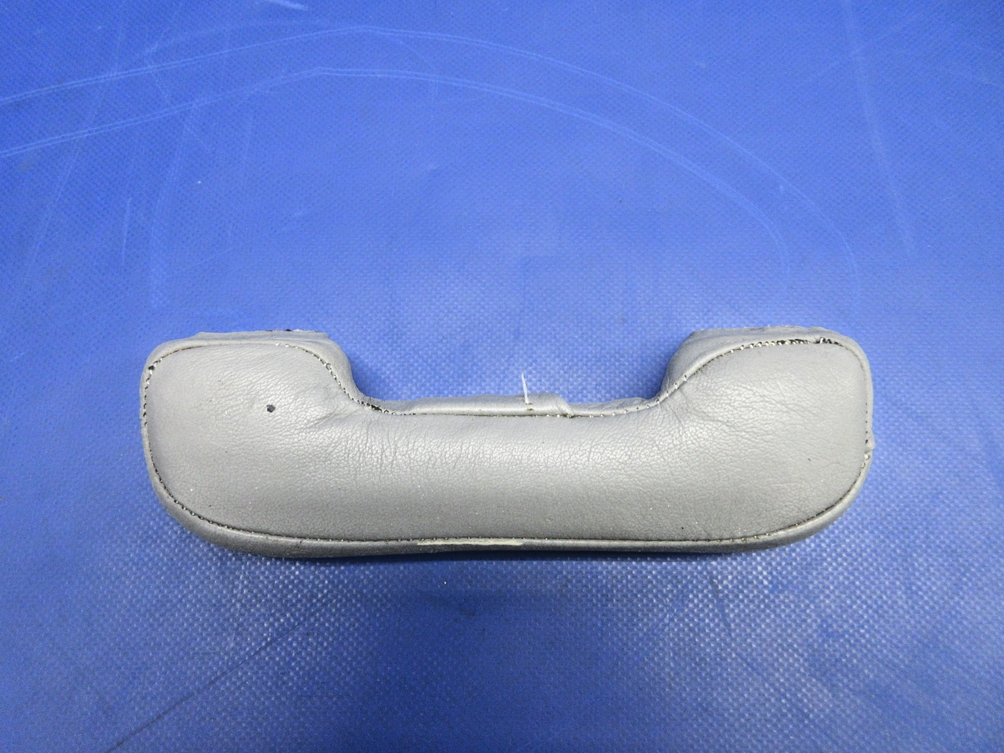 Beech F35 Bonanza Cabin Door Handle P/N 35-534232 (0726-812)1
