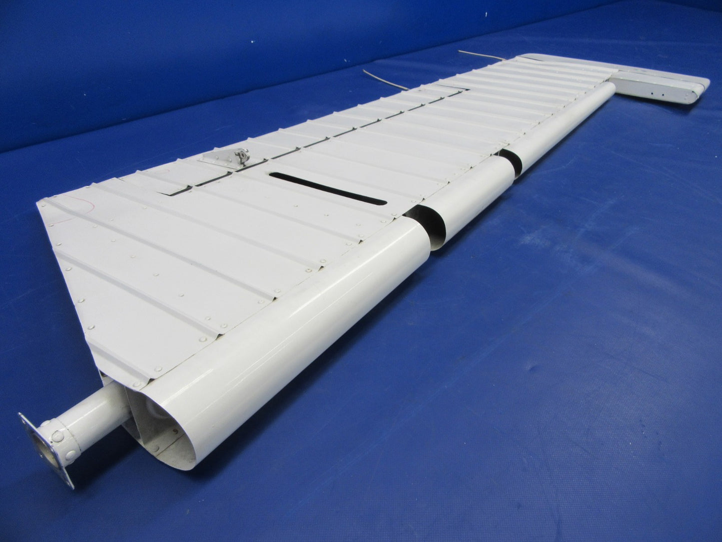 Cessna 172 / 172RG RH Elevator w/ Tab P/N 2432000-202 (0326-09)18