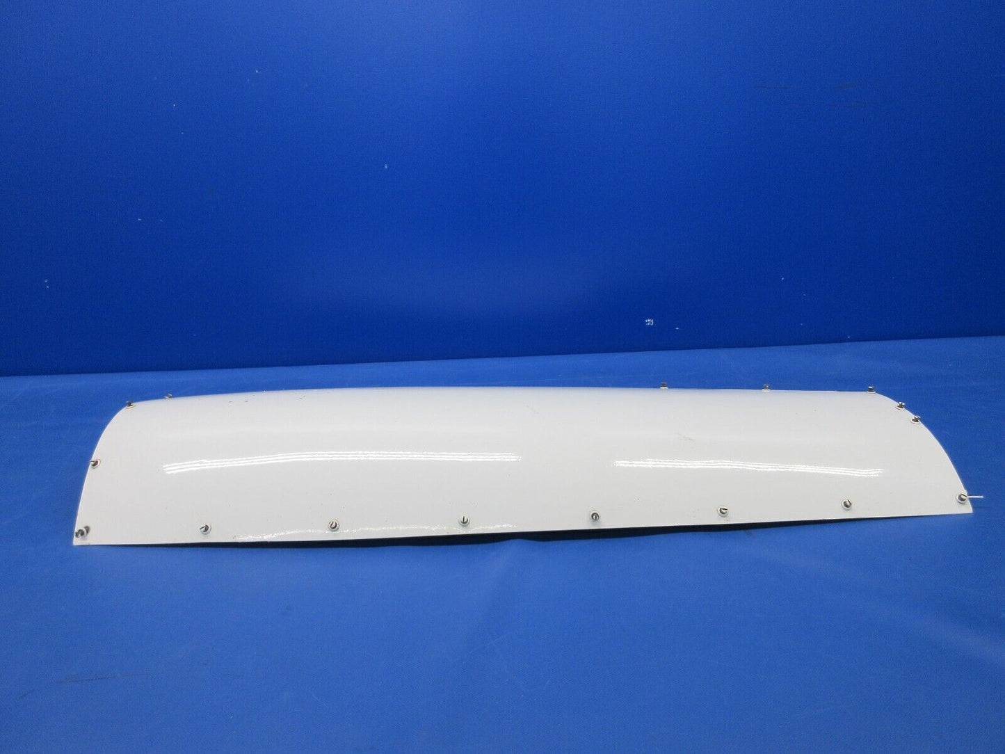 Piper PA-23-250 Aztec Engine Cowl Assy RH OTBD P/N 16517-01 (0624-763)