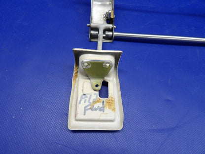Beech D95A Travel Air LH Emergency Window Handle P/N 35-415312-3 (0226-513)10