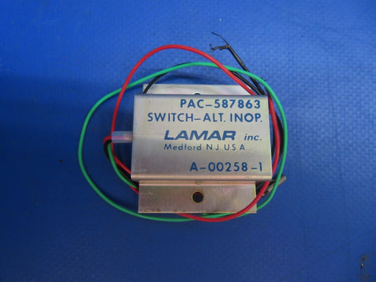 Lamar Piper Alternator Switch P/N 587-863 NOS (1122-571)
