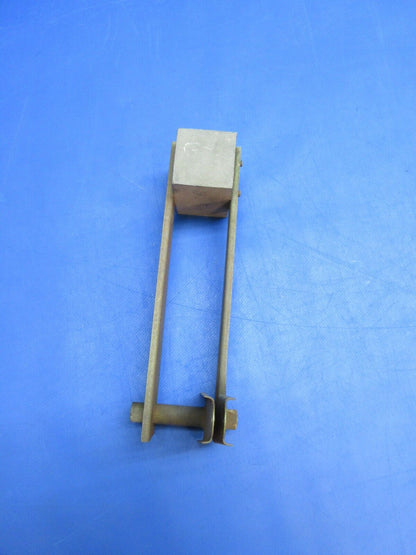 Cessna 310 / 310I Elevator Bob Weight Bellcrank Assy P/N 0861171-7 (1023-758)
