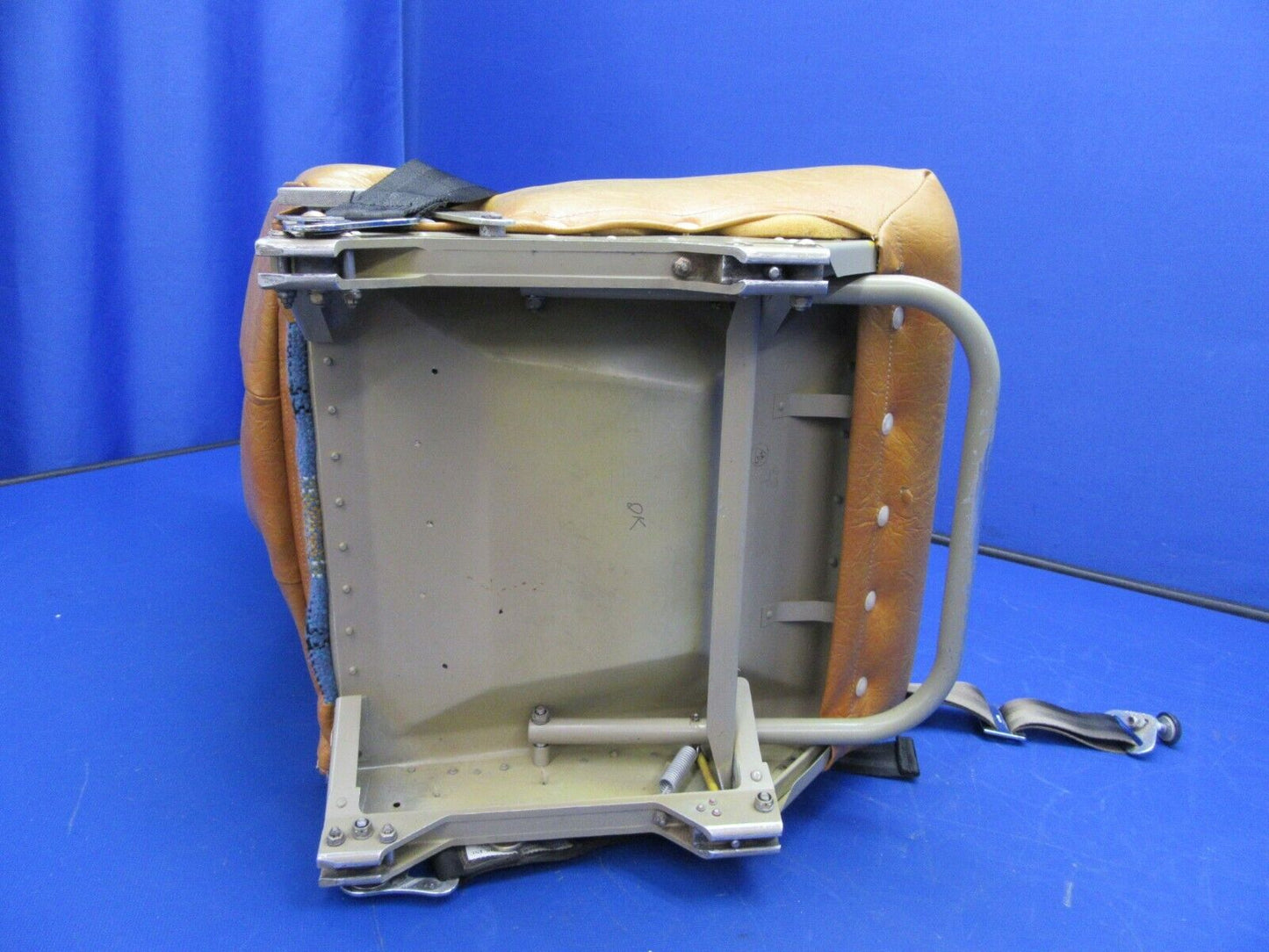 Mooney M20 M20G Pilot / Co-Pilot Seat P/N 140153-503 Leather & Tweed (0921-336)