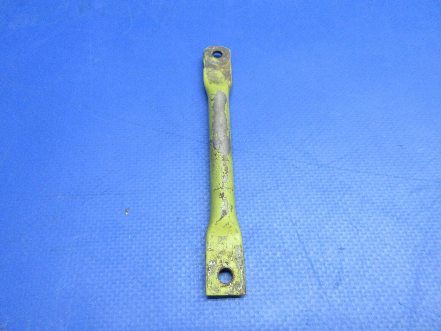 Beech 58 Baron Latch Center Tube Utility Door P/N 36-430012-17 (0523-333)