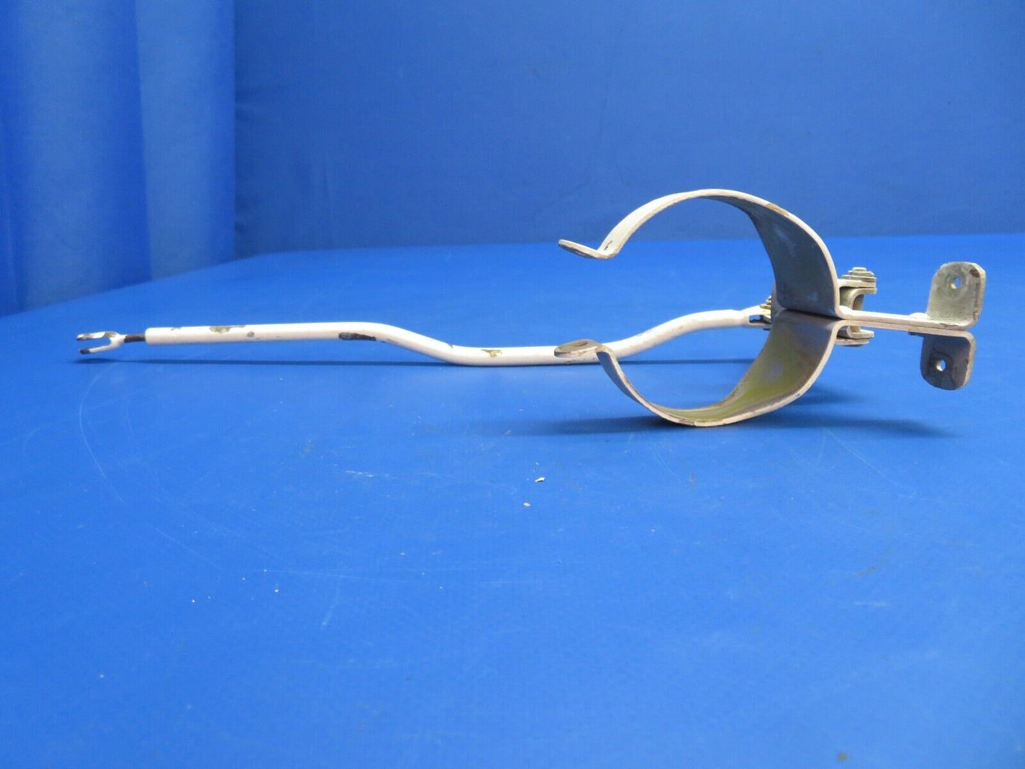 Beech Main Landing Gear Safety Switch Clamp & Link P/N 35-361145 (0223-527)