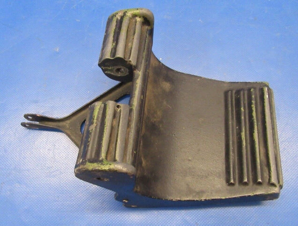 Cessna 310 Rudder Pedal P/N 0861706-1 w/ Link (1218-74)