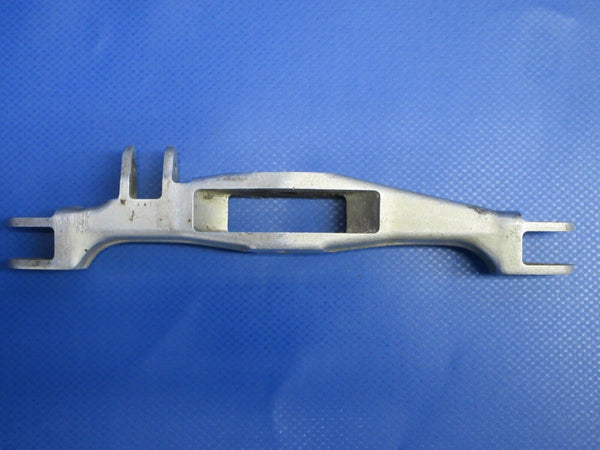 Cessna 210 / 210A Nose Gear Steering Cross Bar P/N 1243032-1 (0124-1235)