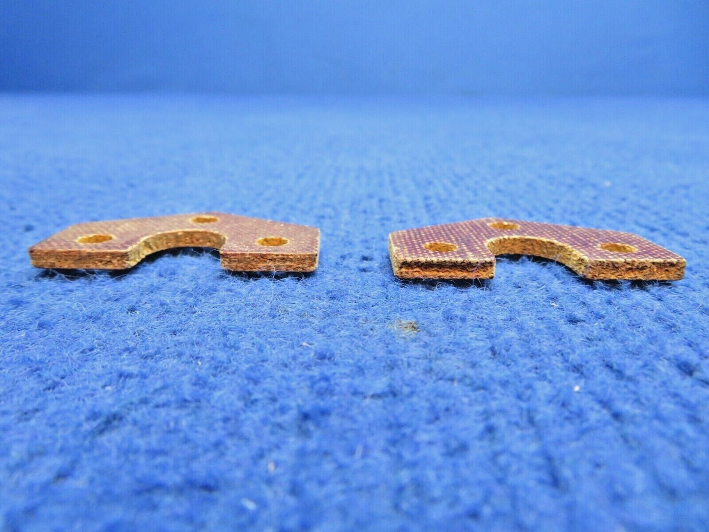 Phenolic Block - Bearing LOT OF 5 P/N 31625-000 NOS (0822-703)