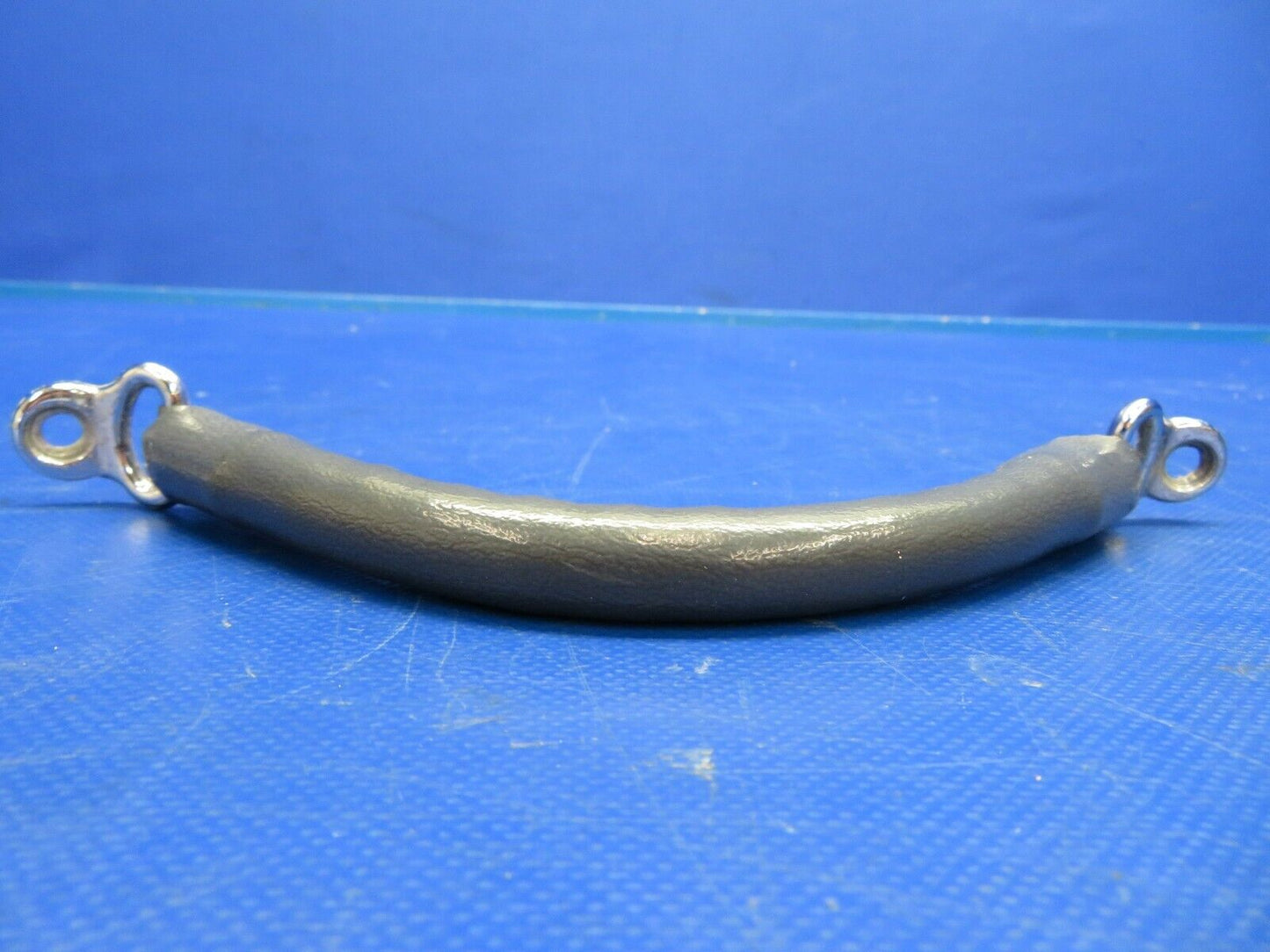 1964 Beech Baron 95-B55 Handle Passenger Assist Gray P/N 34CB759 (0620-558)