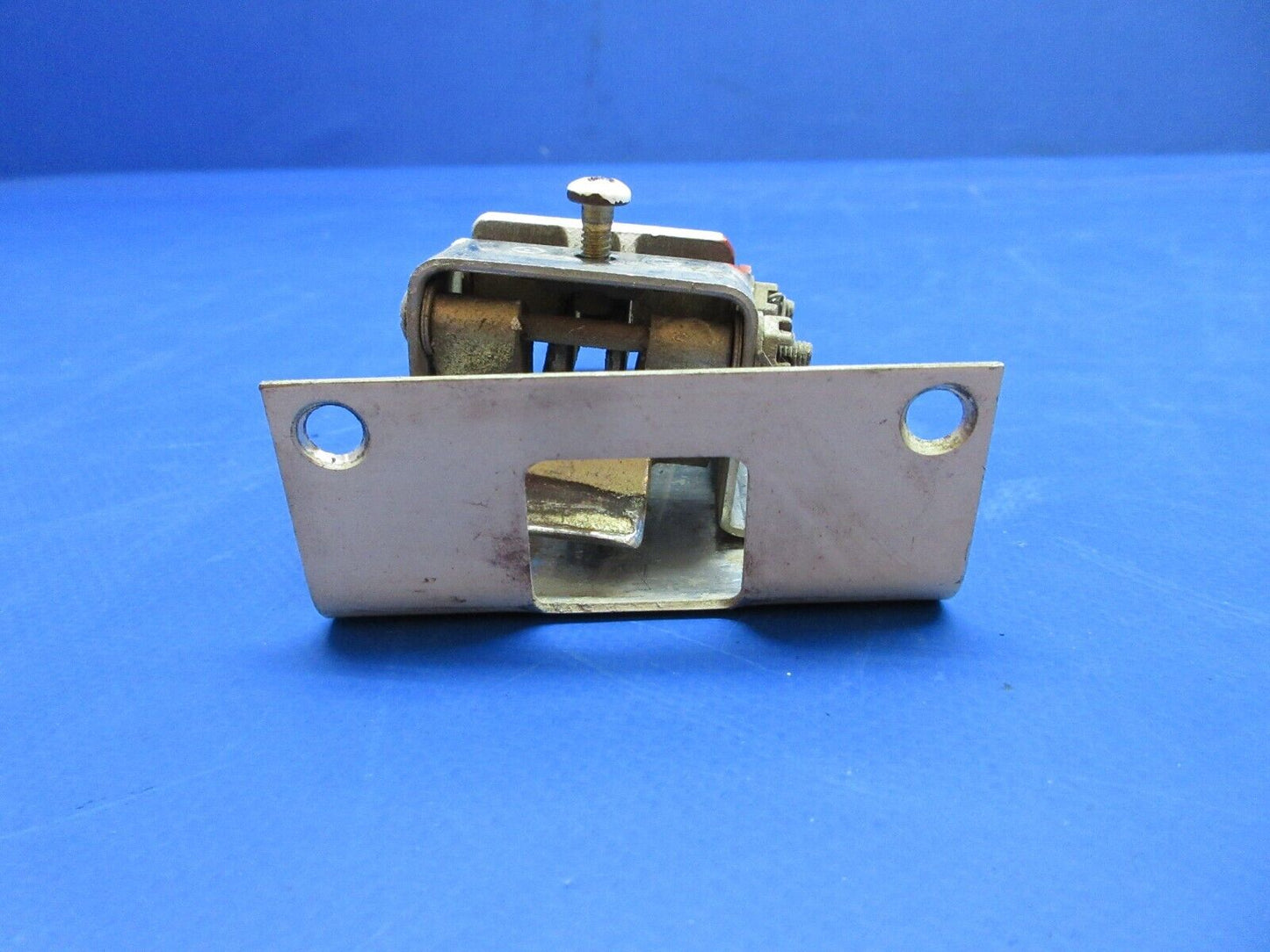 Piper PA-28-236 Dakota Cabin Door Latch Handle w/ Cover P/N 79530-02 (0623-269)
