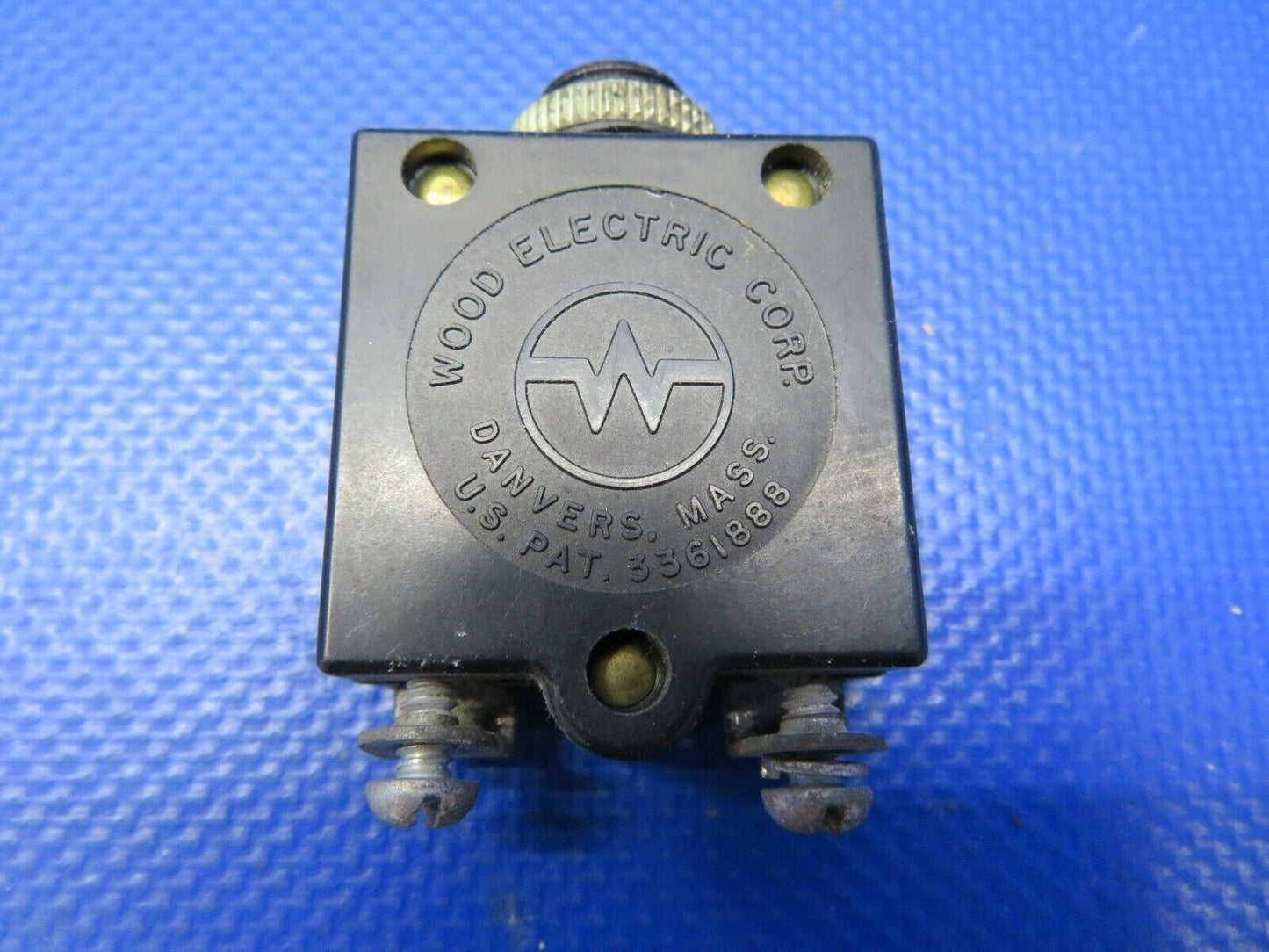 Beech 95-B55 Baron Circuit Breakers P/N 7277-2-5, 7277-2-3 LOT OF 17 (0721-759)