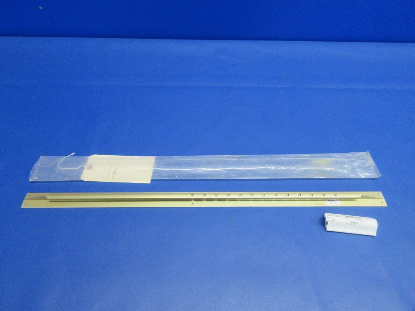 McFarlane Cessna 210 Seat Rail FWD OTBD LH & RH P/N 1C1211514-1 NOS (0124-1287)