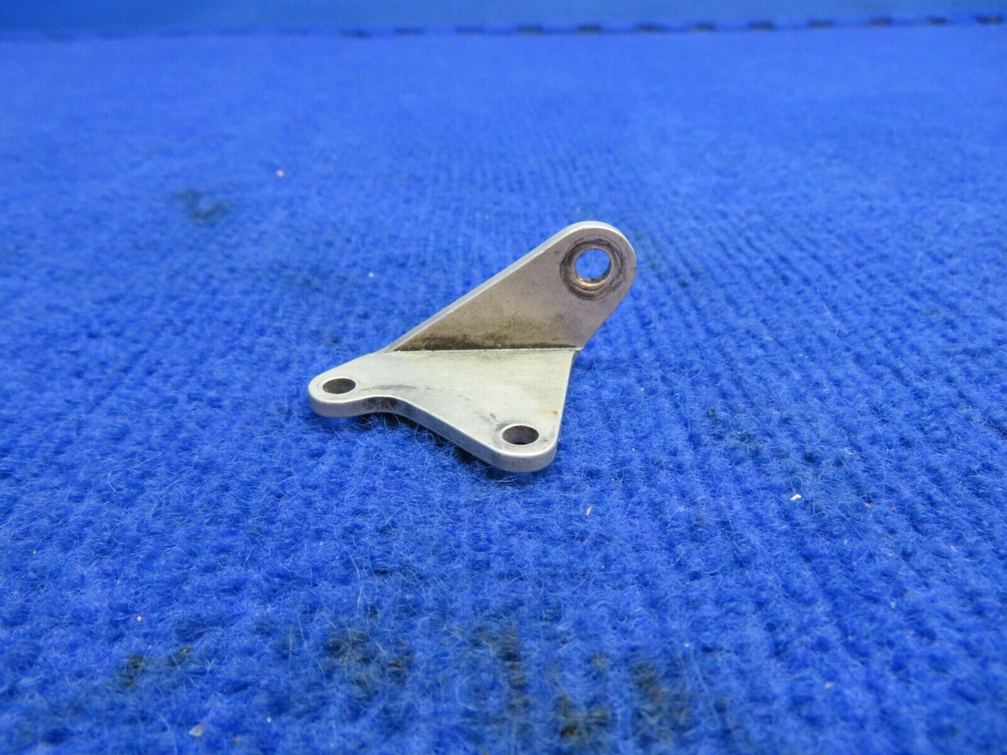 Accessory Support Bracket P/N 869432-1 (0822-360)