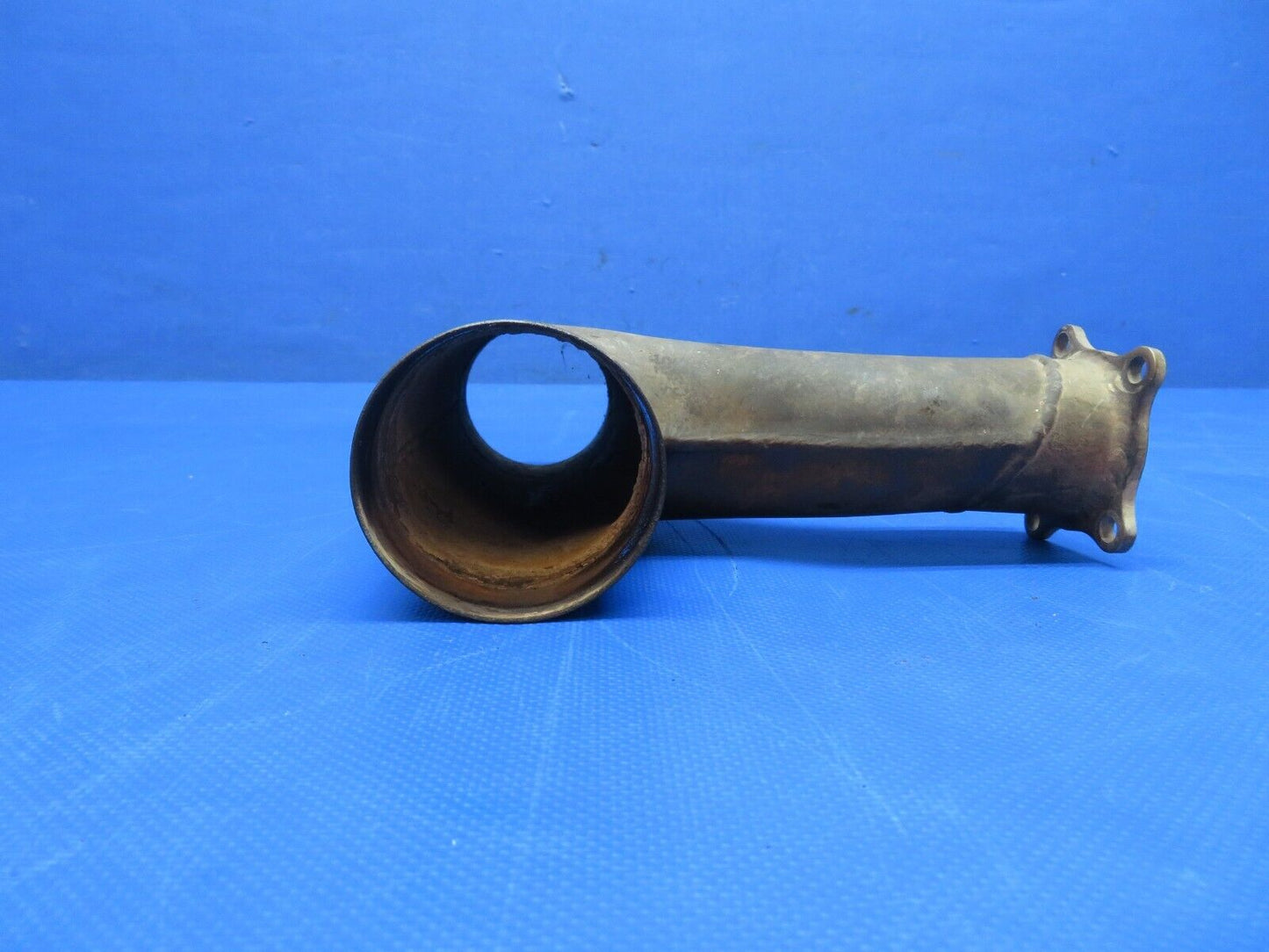 Early Cessna 310 Under Wing LH Exhaust Stack Assy P/N 0850670-37 (0224-1463)