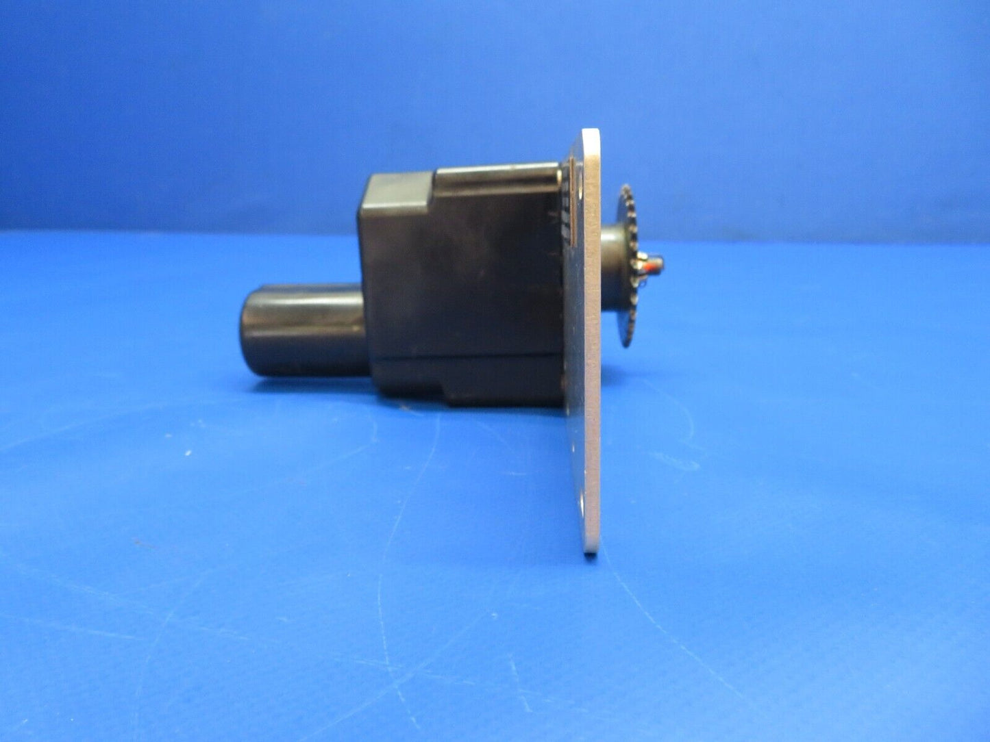 Bellanca 17-30 Viking Mitchell Industries Servo 14 V P/N 1C373-4-276 (0922-691)