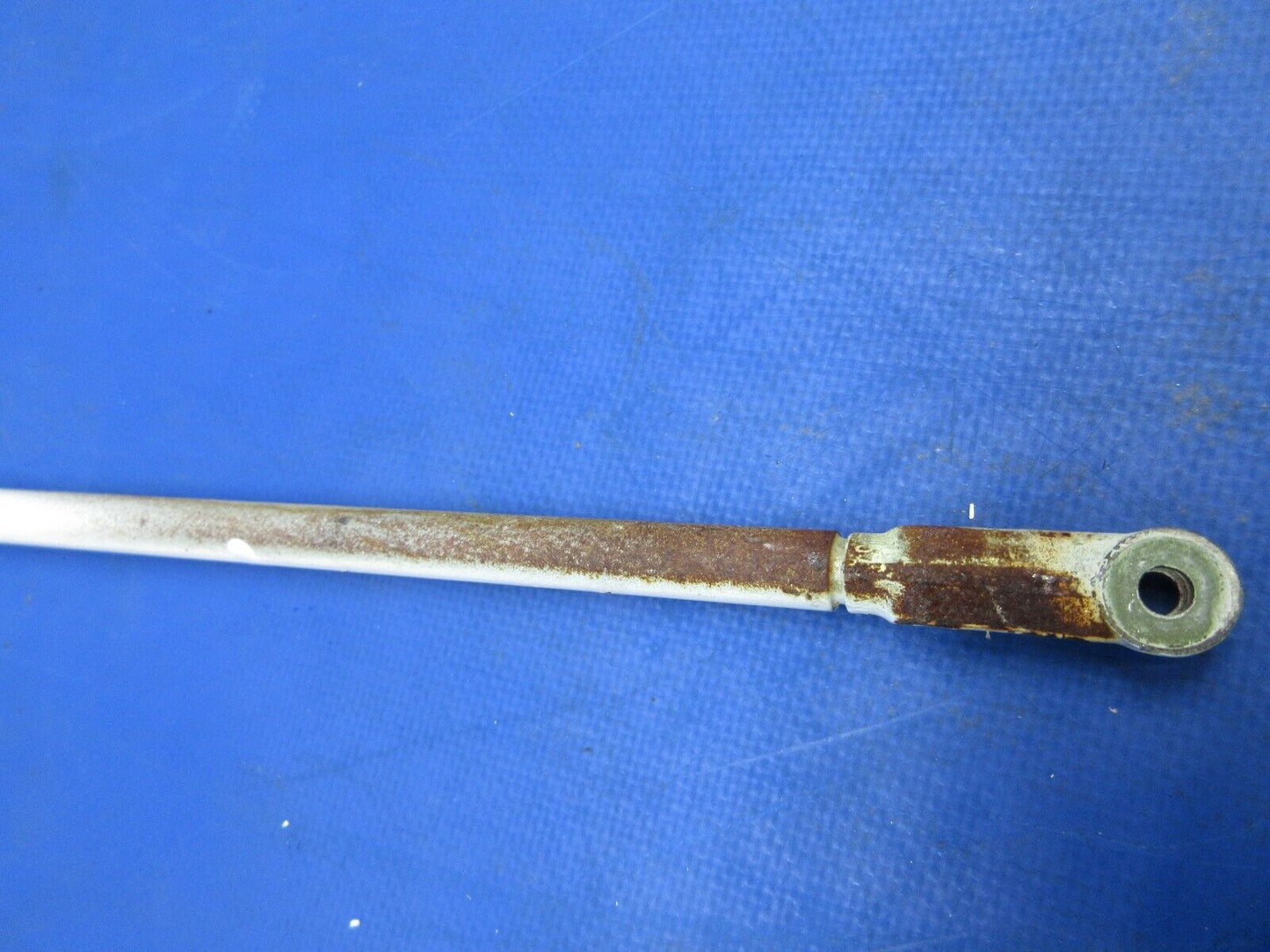 Cessna 310 / 310I Elevator Rod Assy Trim Tab P/N 0832141-5 (1023-742)