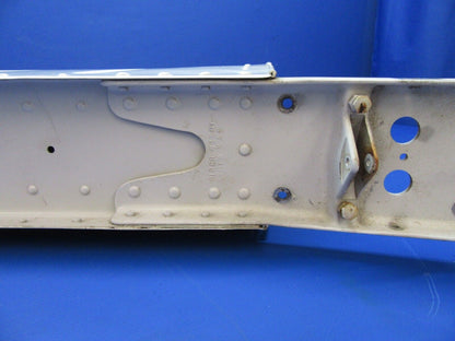 Piper PA-28 Vertical Stabilizer / Fin Assembly P/N 66975-03 (1222-210)