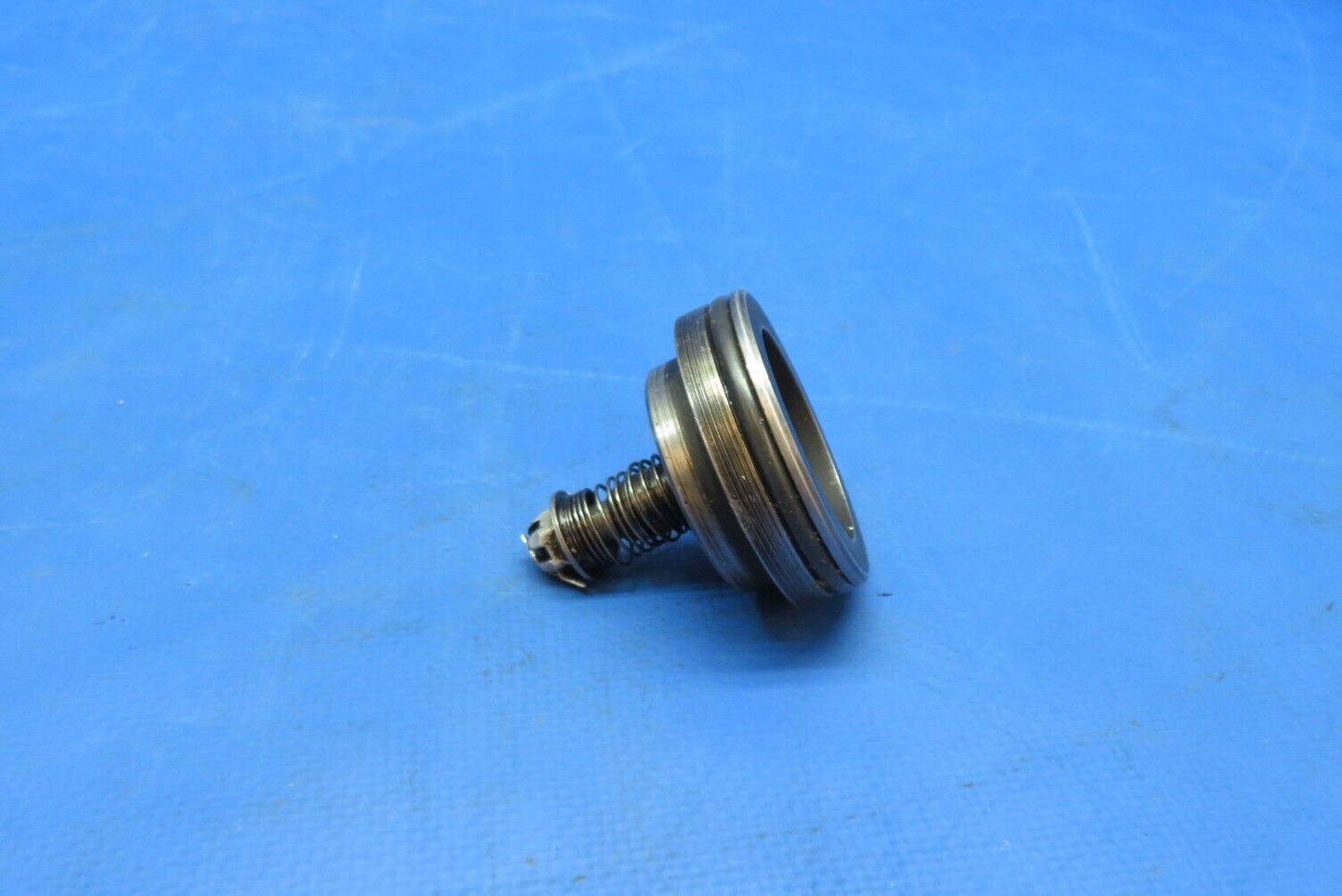 Continental E225-8 Oil Check Valve Assy P/N A25132 (0723-657)