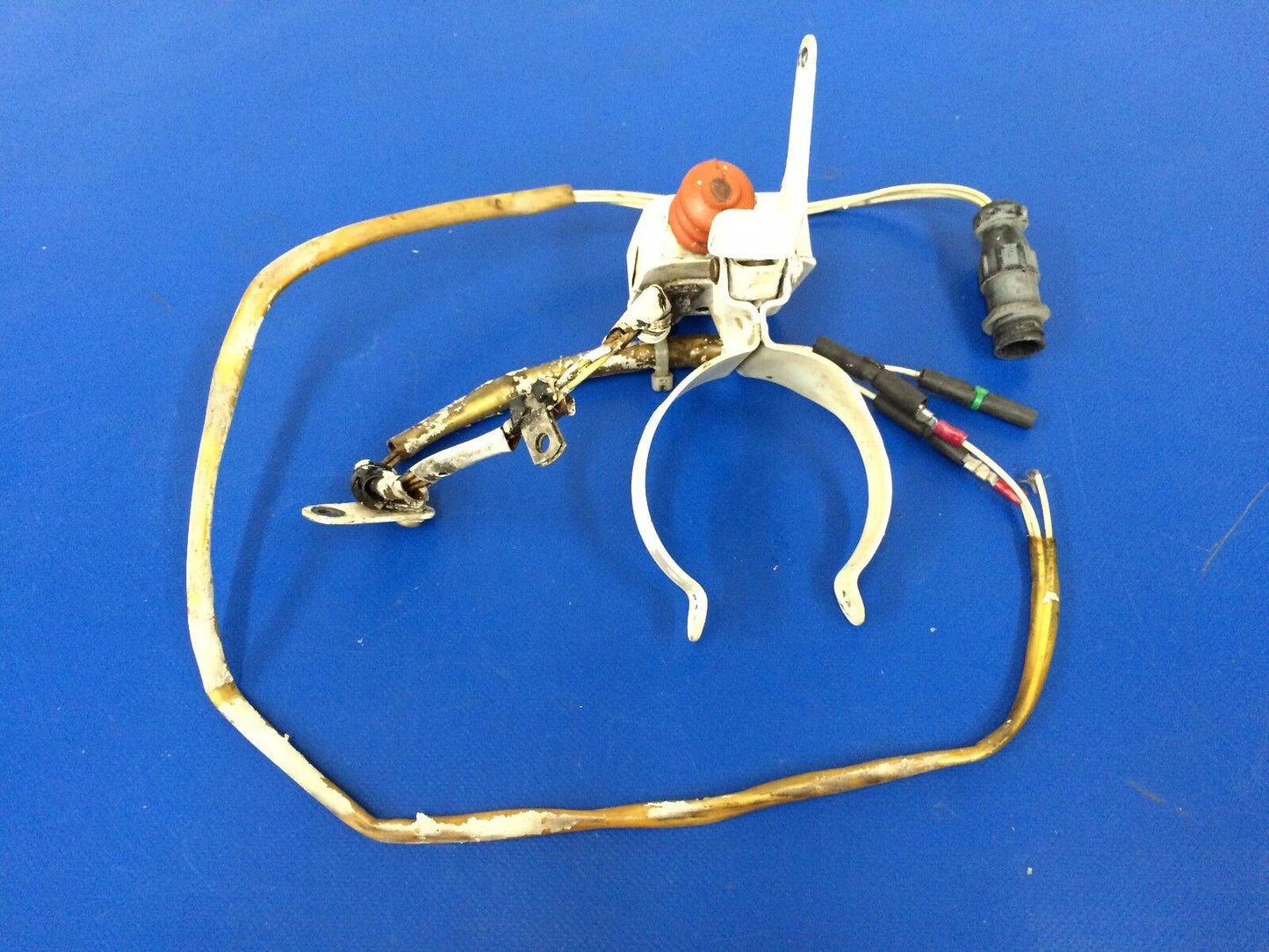Beech Baron 58 Safety Switch - Main Gear P/N 002-361013-607 (0117-39)